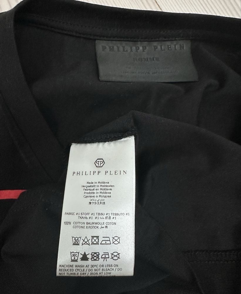 Philipp Plein Футболка . Оригінал . Нова. 50-52 р