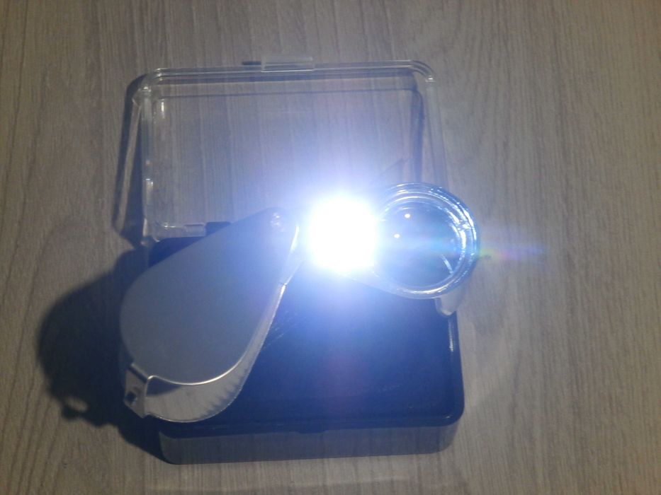 Ювелирная лупа Magnifier 21007 Увеличение 30Х,линза 21мм,LED подсветка
