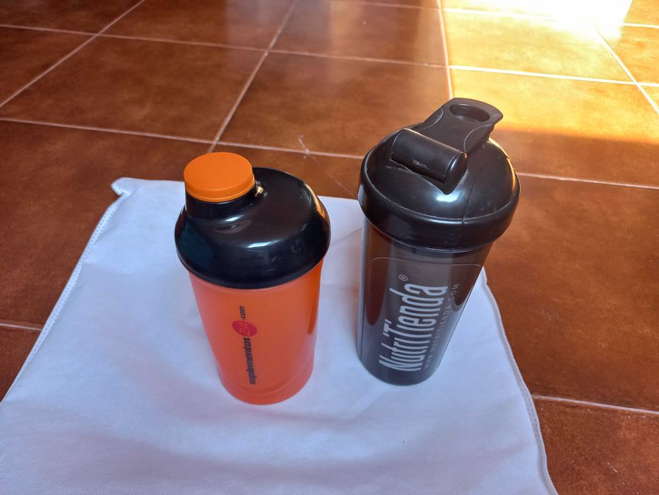 Bidão termico Polisport 500ml e Shakeres 700ml
