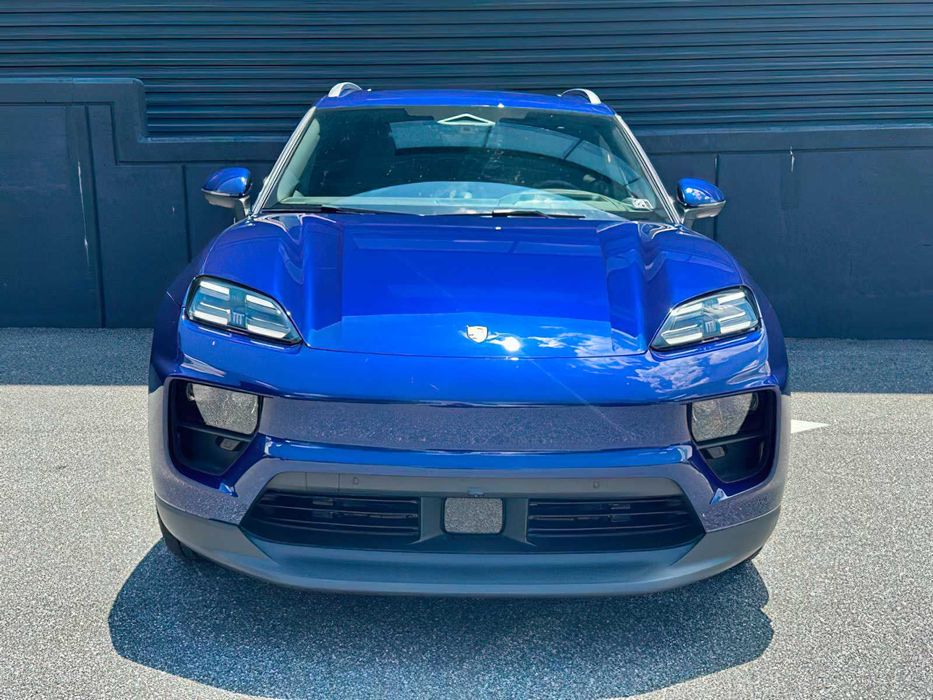 2024 Porsche Macan 4 Electric