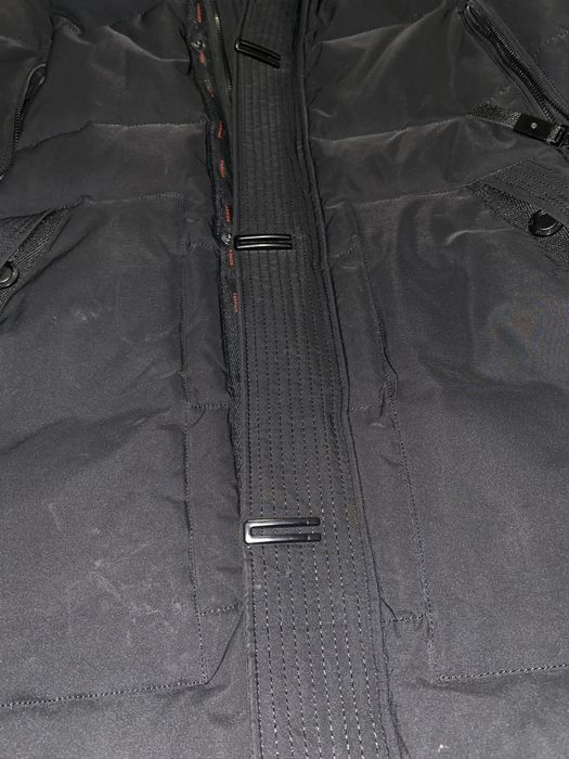 пуховік у гарному стані.