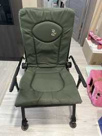 Продам коропове крісло M-Elektrostatyk  F8R  хакі