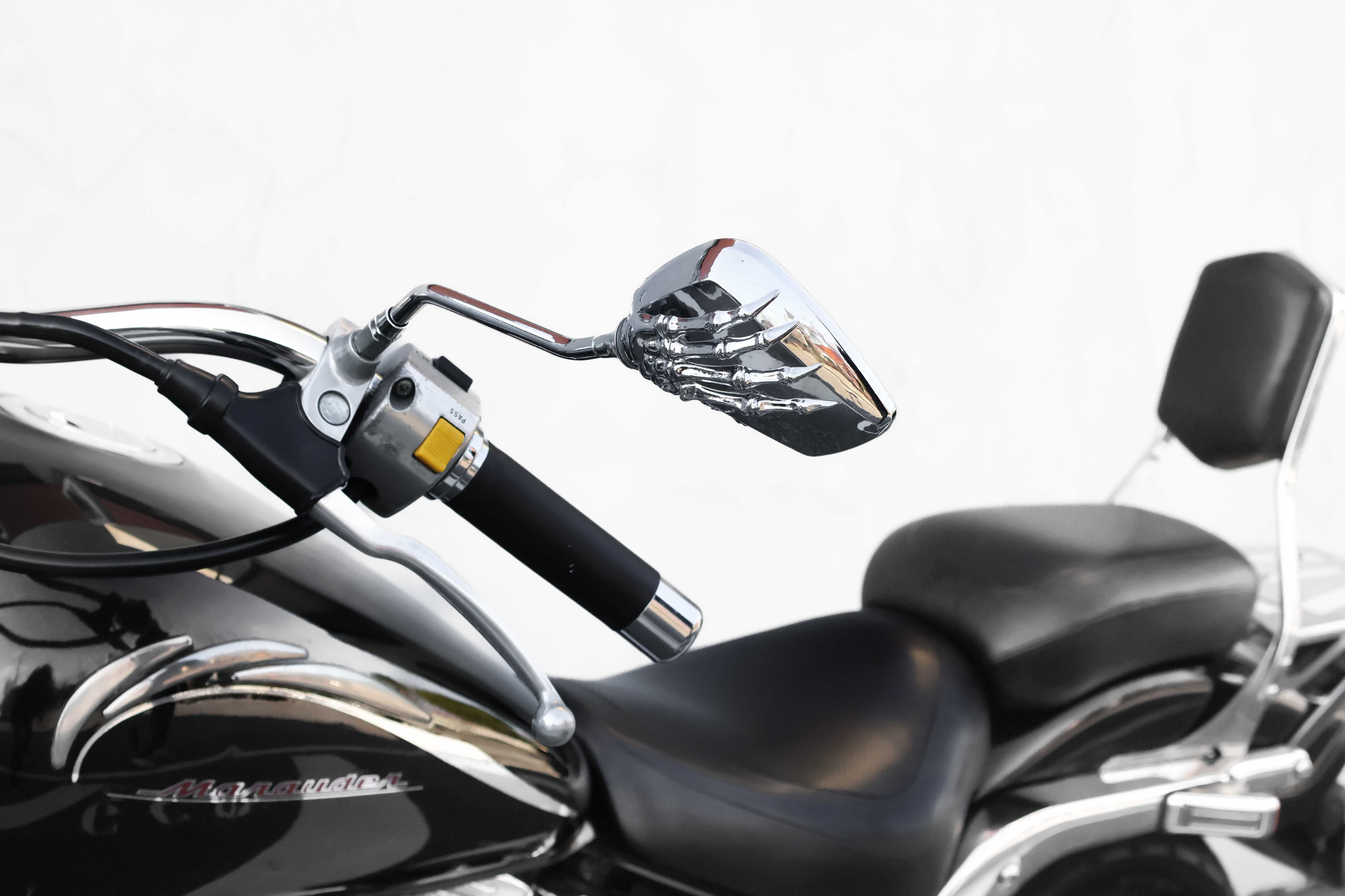 SUZUKI MARAUDER VZ800