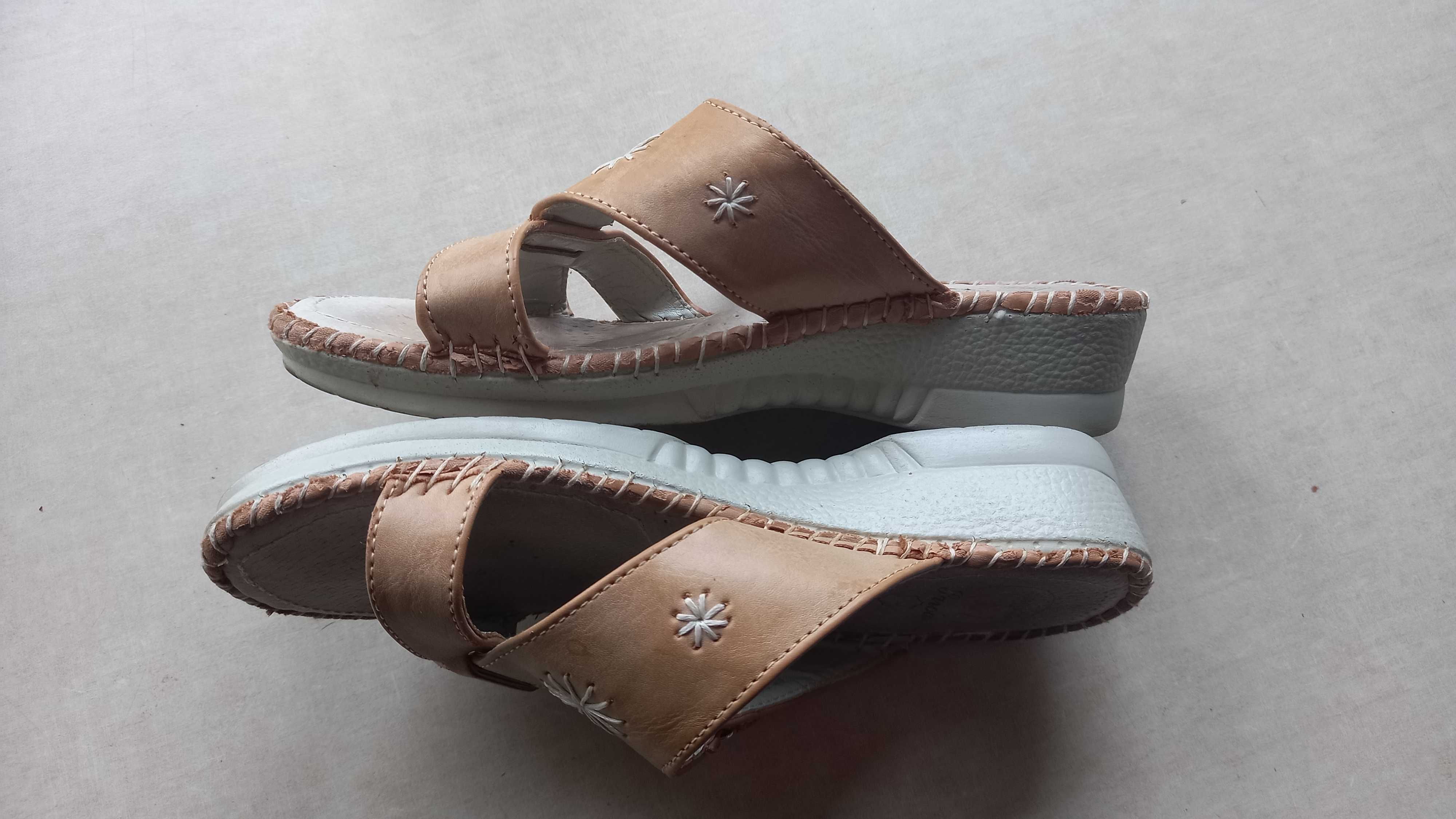 Klapki damskie Parow skórzane r.37 w.23,5cm