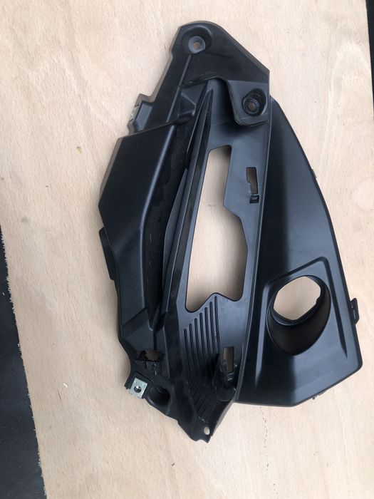 Suzuki dl 1000 rok 2018 czasza owiewki