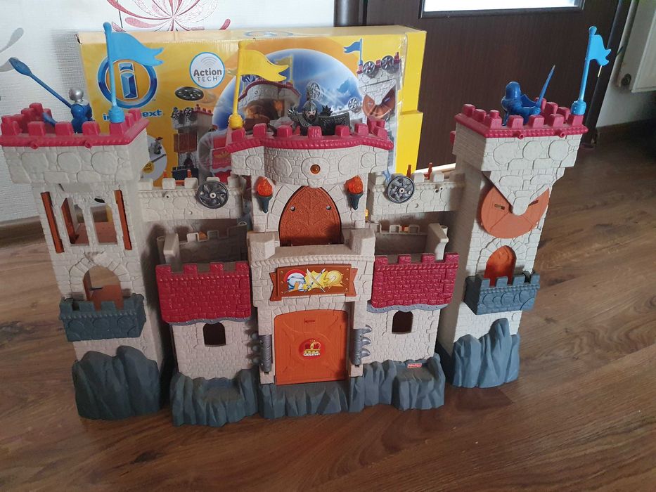 Zabawkowy zamek warowny rycerza Andrzeja Imaginext