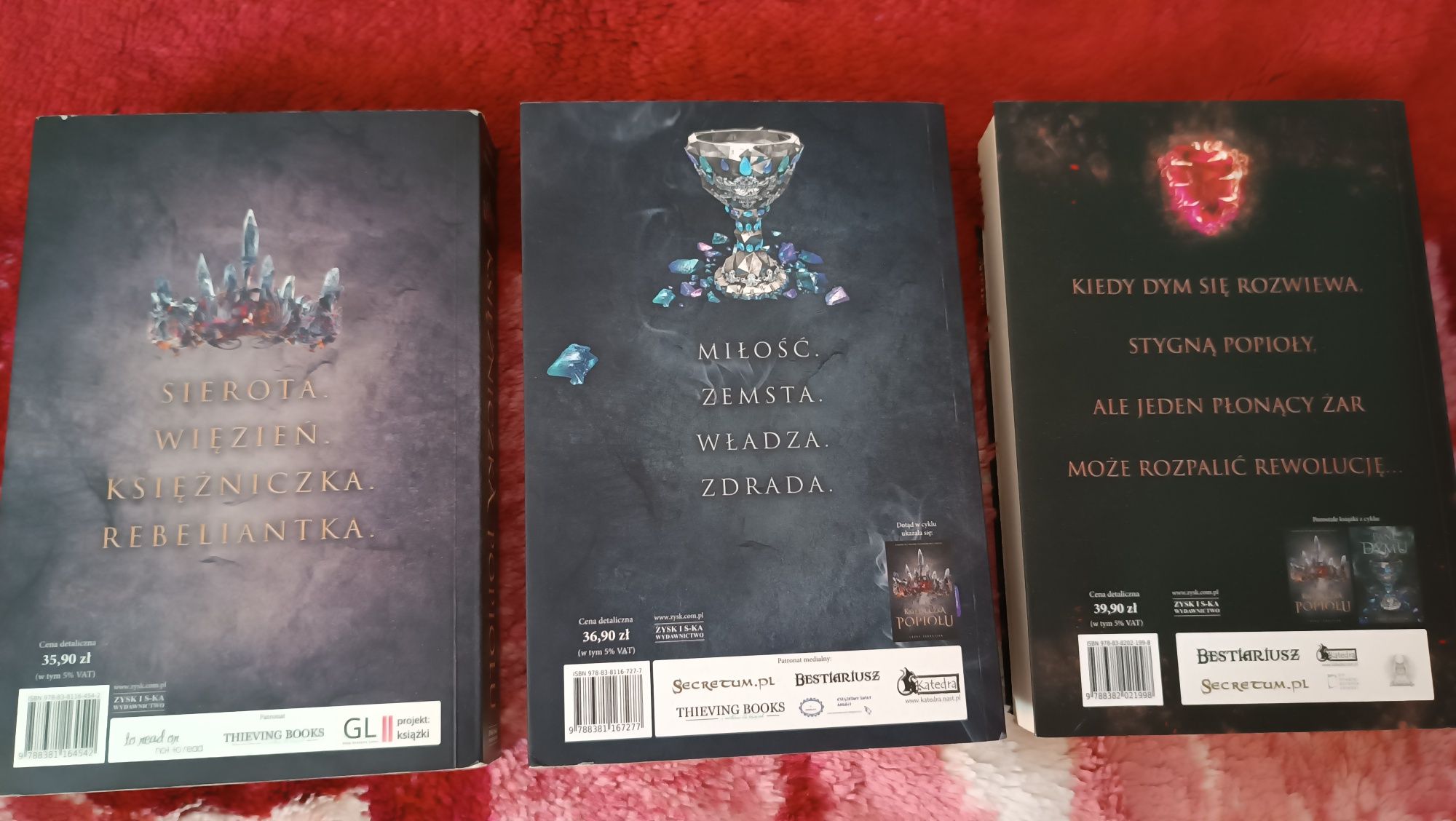 Trylogia Księżniczka Popiołu Laura Sebastian