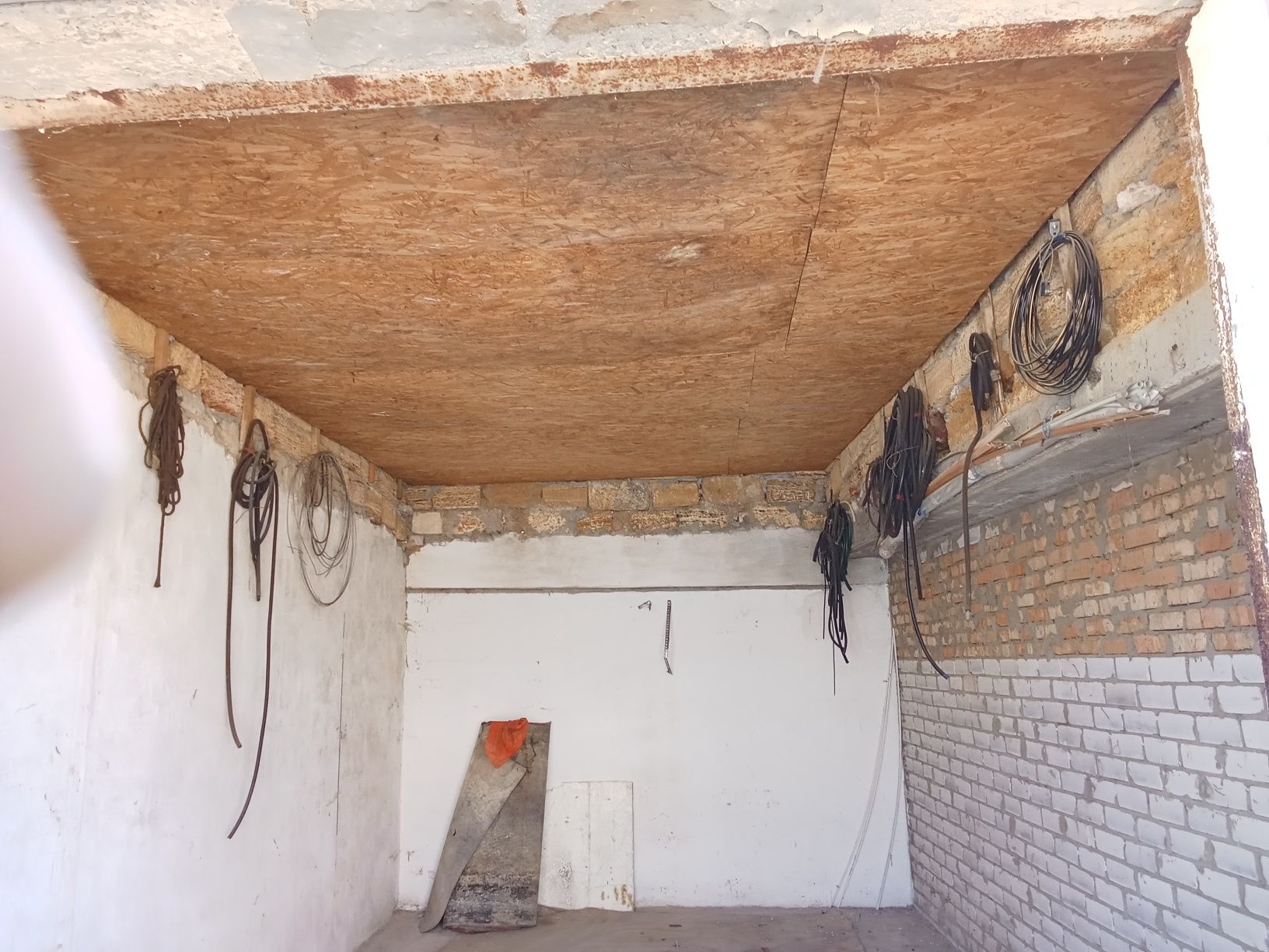Продам гараж в кооператив Турбинист