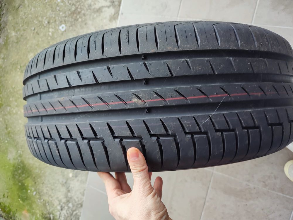 Opony letnie Continental 225/45/r19