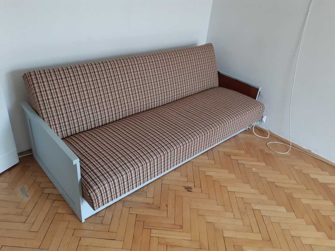 Oddam za darmo wersalkę w dobrym stanie