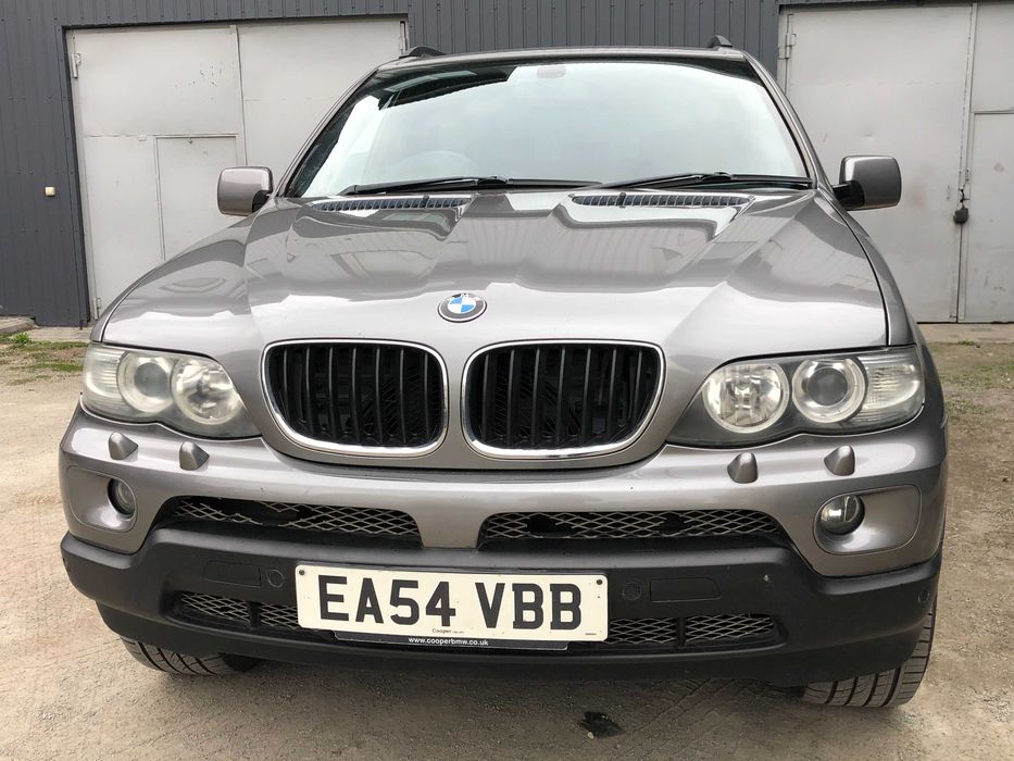 бампер Розборка BMW X5 E70 E53 F15 F10 Разборка БМВ Х5 Е53 Е70 Е60