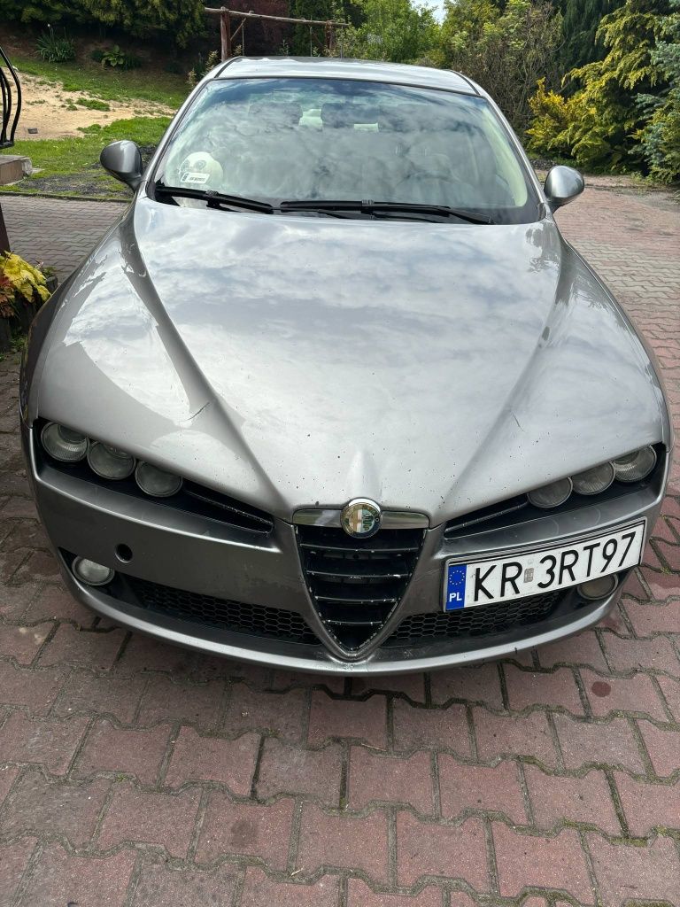 Sprzedam Alfę Romeo 159 2.4Jtdm