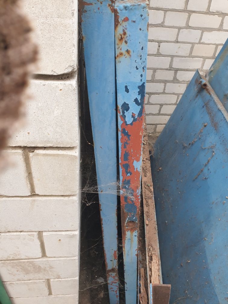 Продам.   ворота із каліткою
