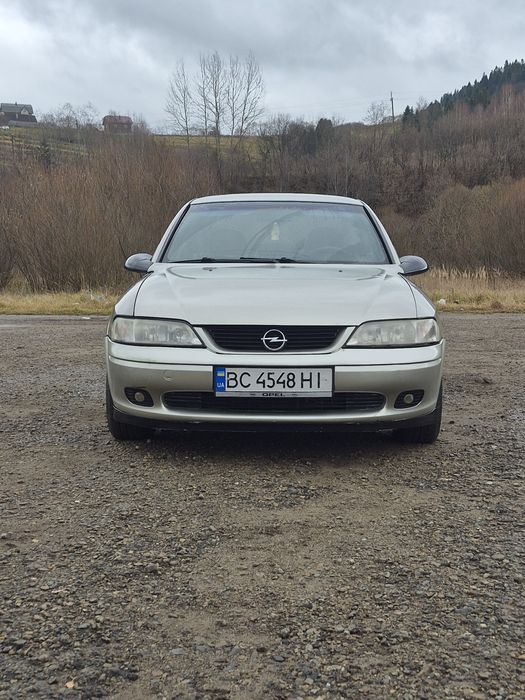 Вектра Б 1.8 BENZIN