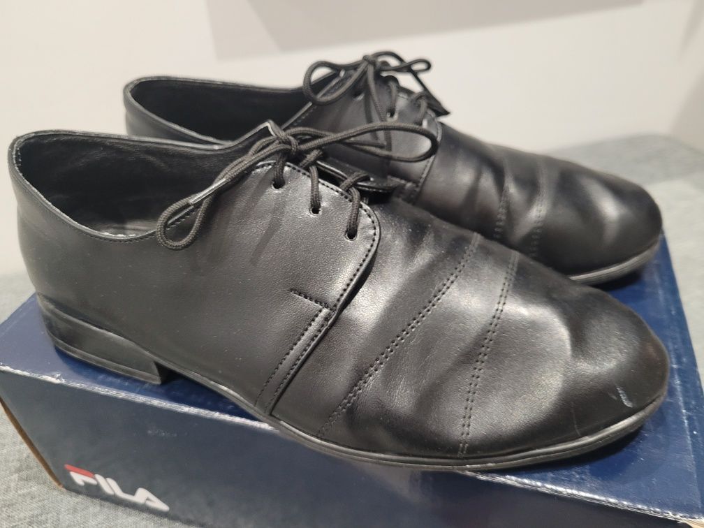 Buty eleganckie komunijne  rozm. 40