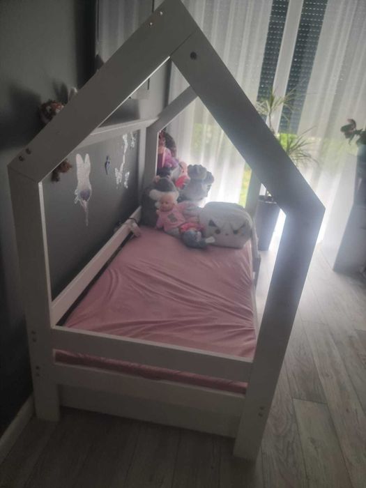 Łóżko dziecięce domek 95 cm x 165 cm z szufladą