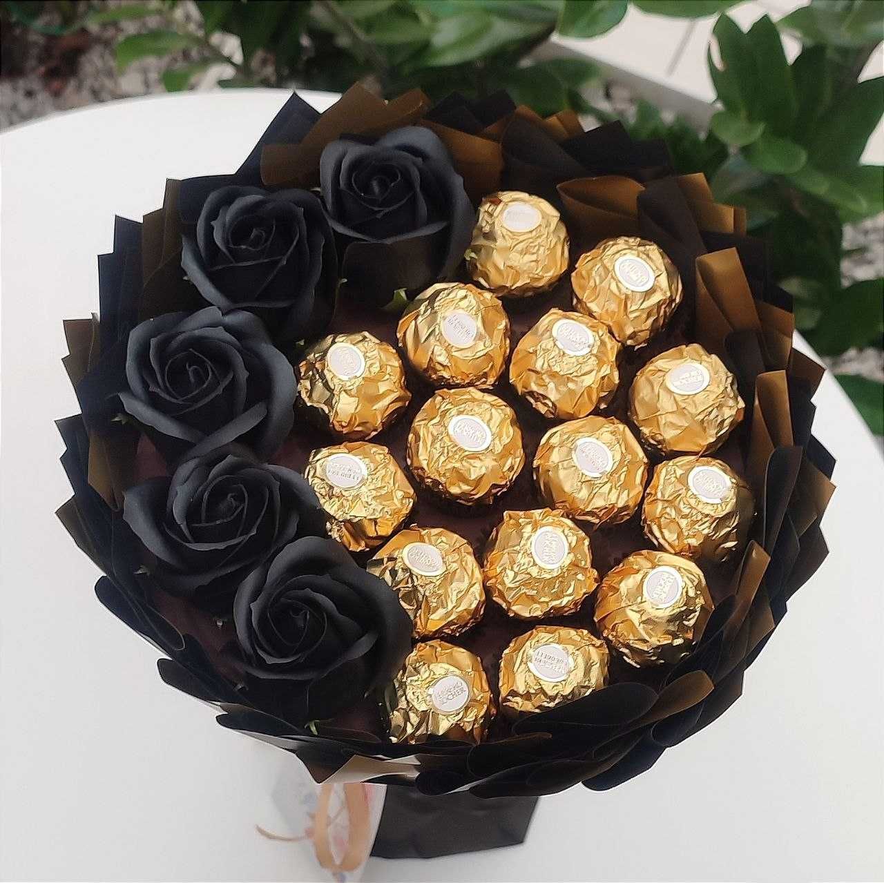 Bukiet Ferrero Rocher i róże. Prezent na 20 Urodziny, Rocznicę Ślubu
