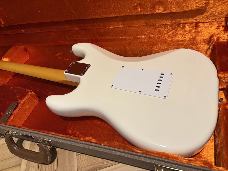 Fender American Vintage II 1961 Stratocaster RW Olympic White