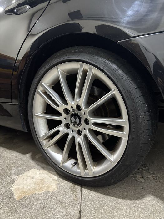 Jantes 18 com pneus