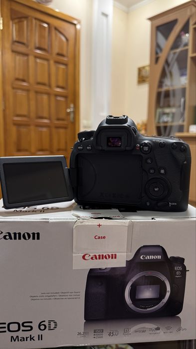 Canon 6 D Mark 2