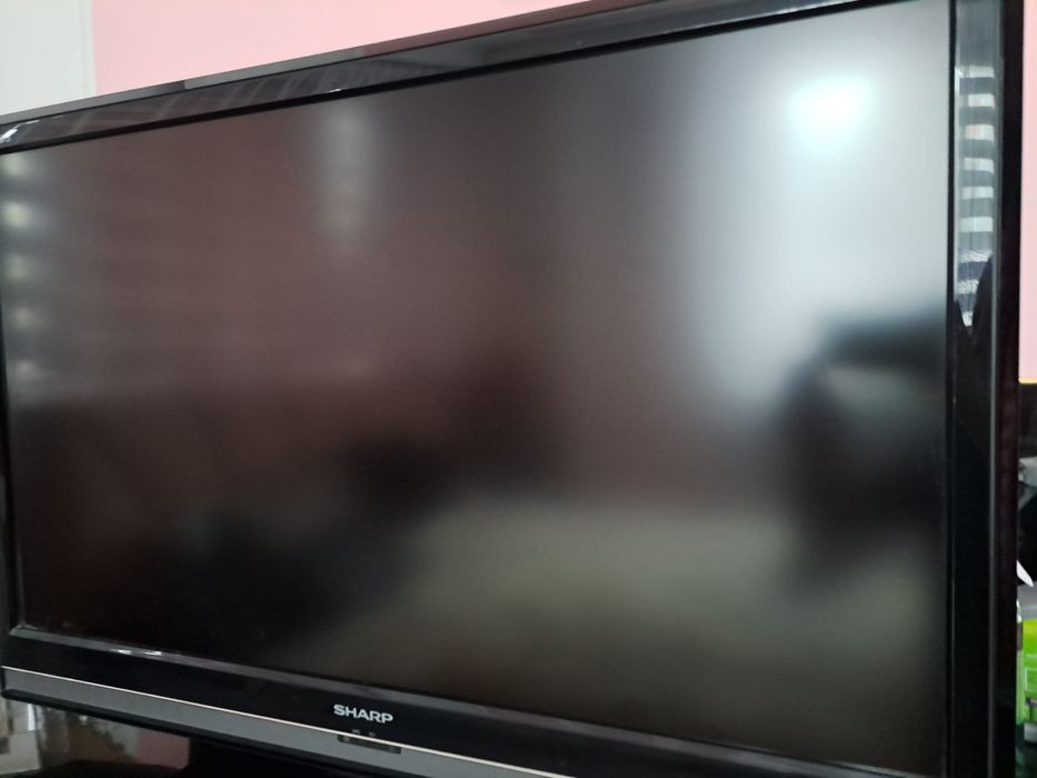 Telewizor SHARP Aquos 43 cale, używany,bardzo dobry