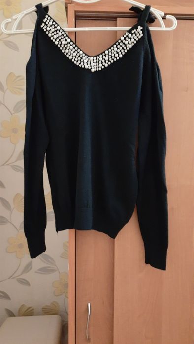 Кофточка свитерок