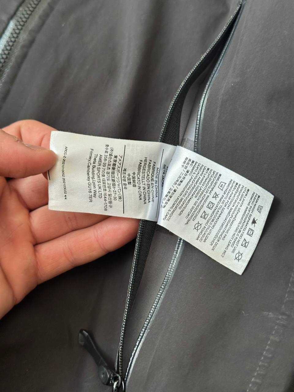 оригінальна куртка arcteryx gore tex р с-м