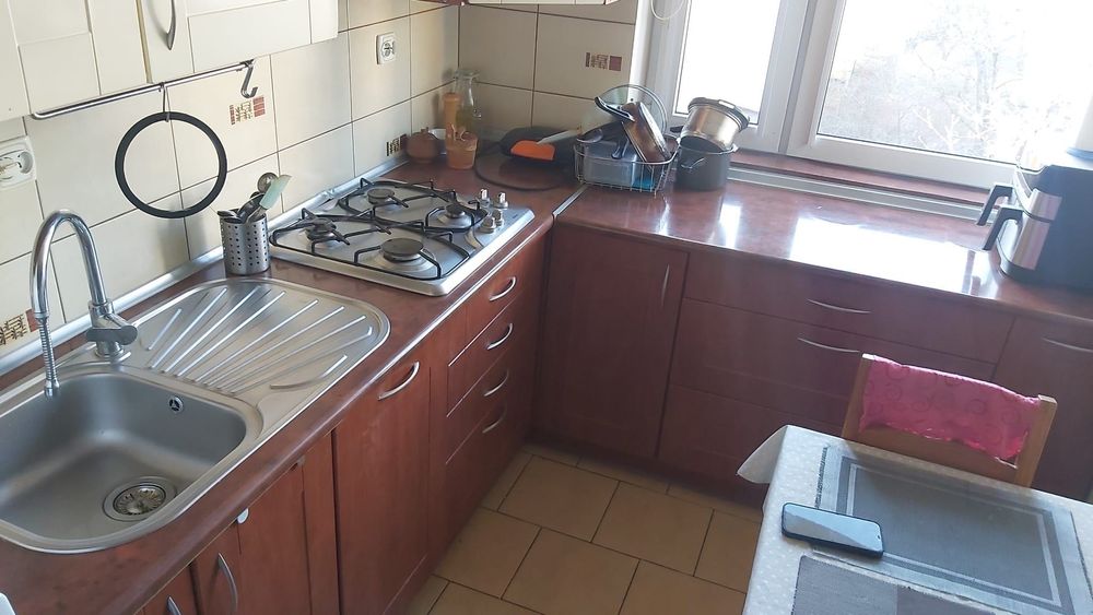 Room for Rent, Metro Imilien | 2BKH Apartment