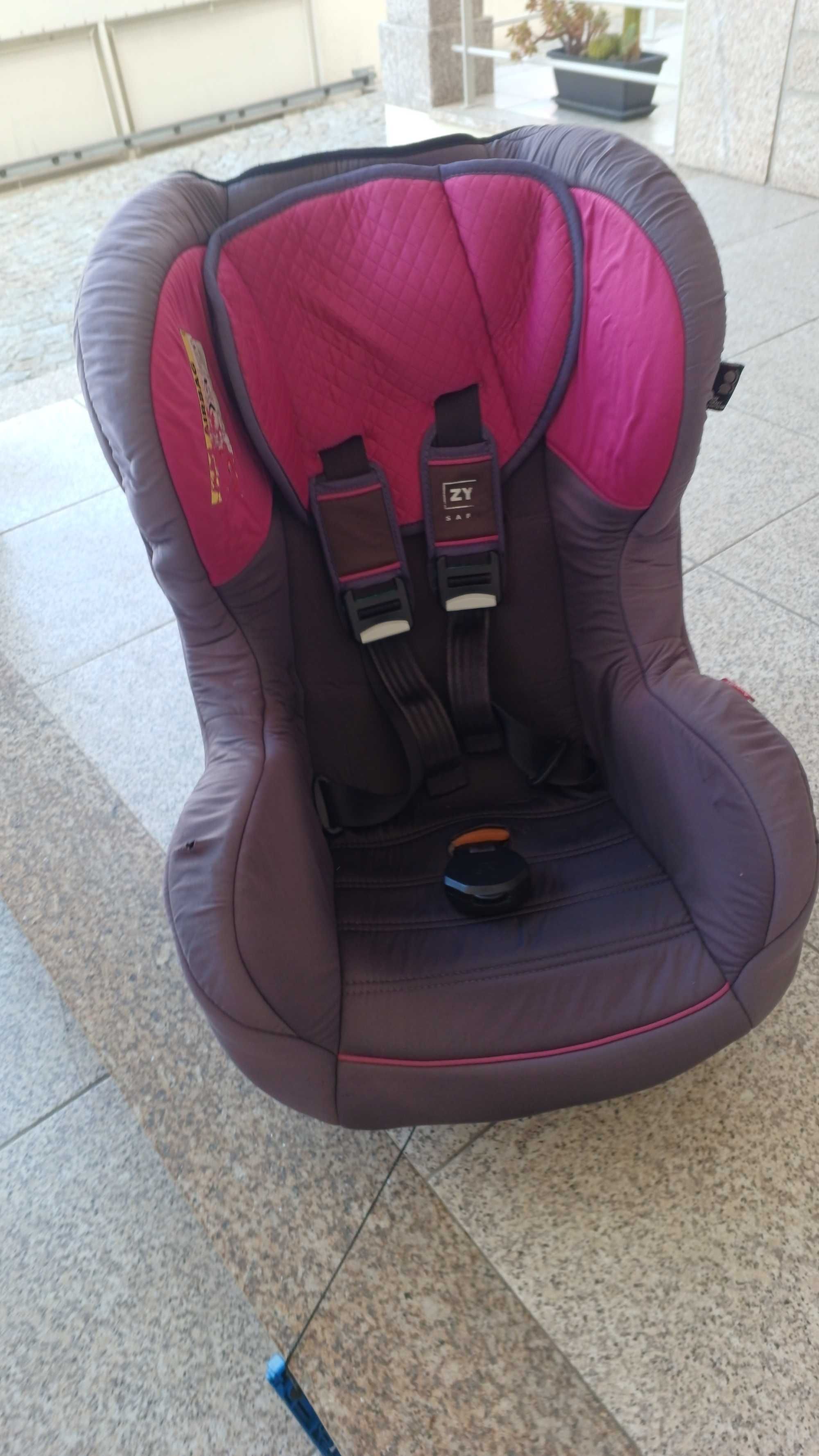 Cadeira auto zippy