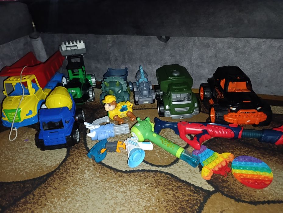 Пакет іграшок лот машин великі машинки для хлопчика