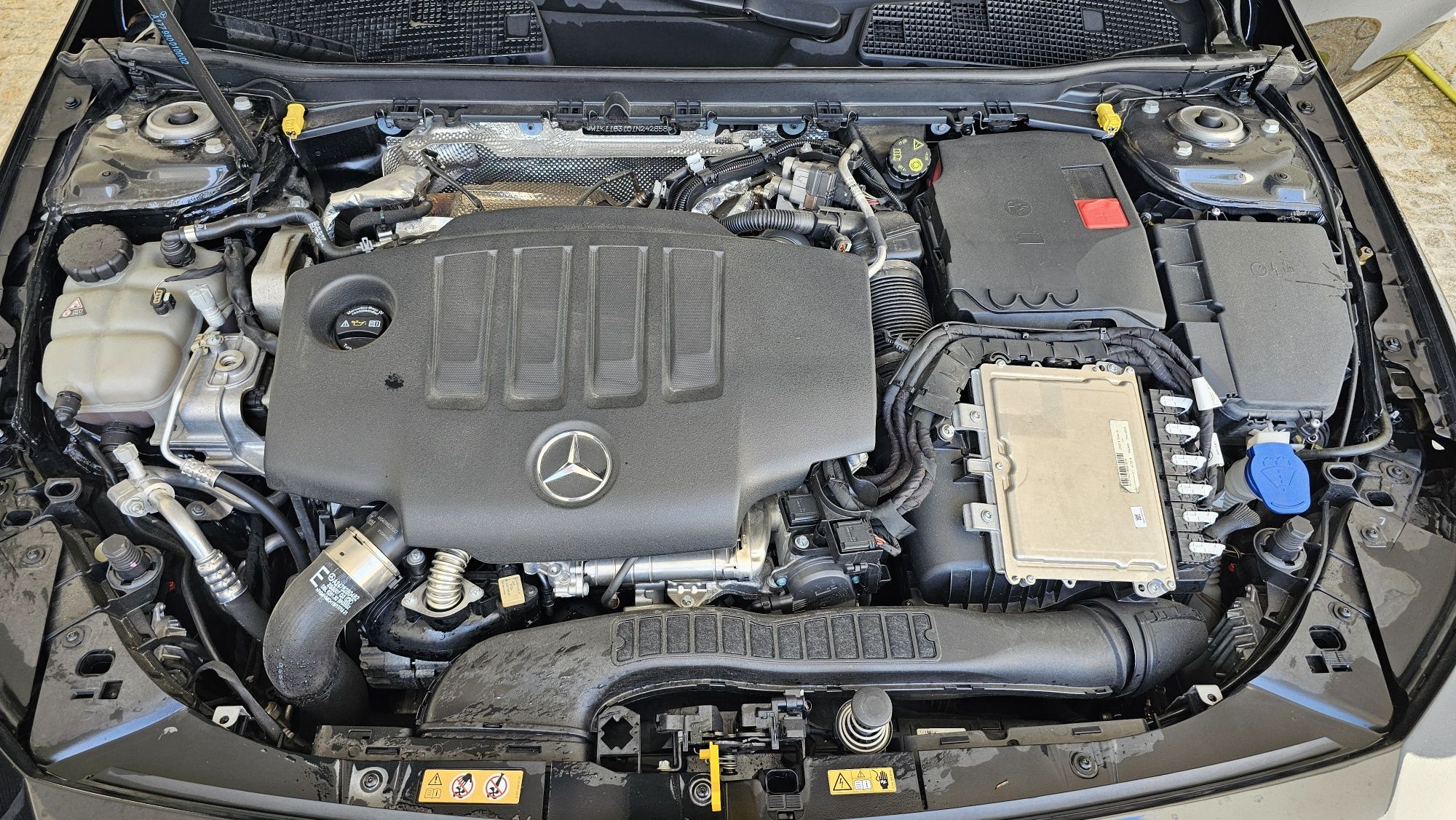 Mercedes benz CLA 180 motor 2000