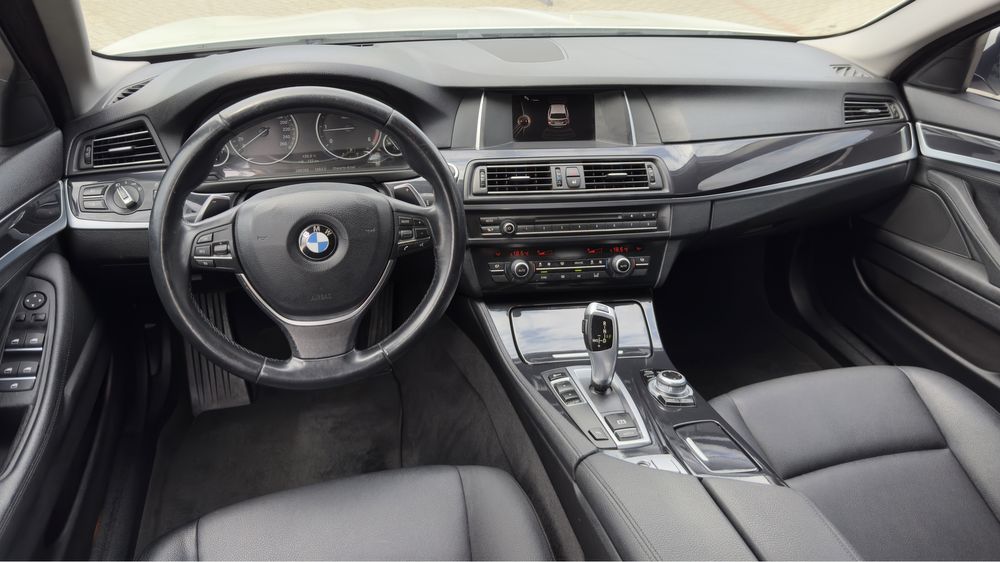BMW seria 5 F11 lift 520D b47 Automat Zamiana