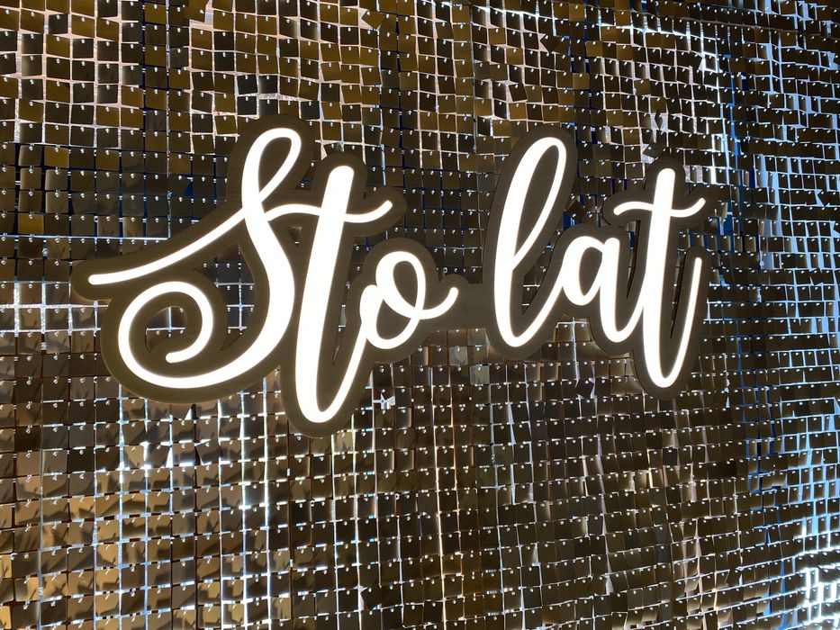 Ścianka cekinowa, led Happy Birthday i inne, wynajem