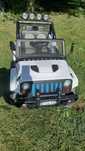 Jeep na akumulator 4x4