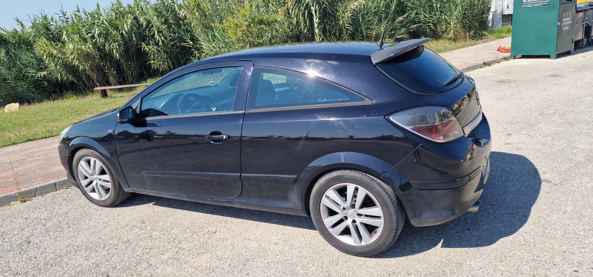 Opel Astra H GTC 1.3cdti 5lugares