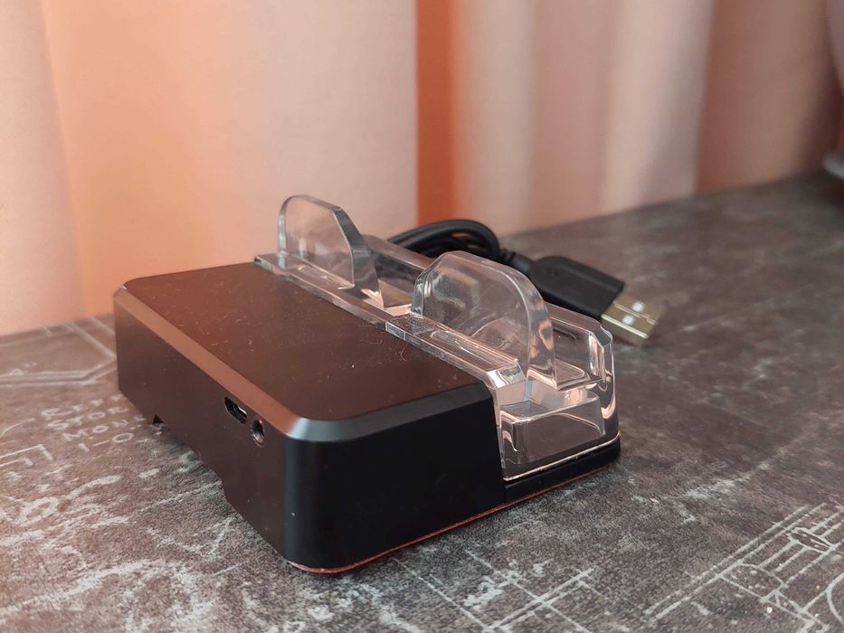 Антикража, Протикрадіжна підставка для смартфонів  з функцією сигналу