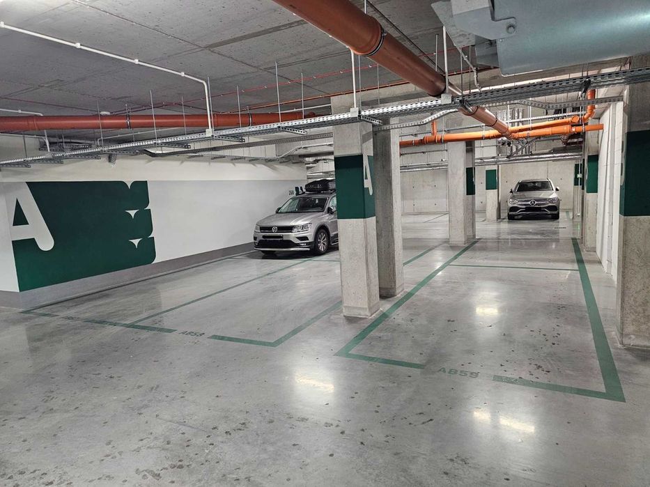 Miejsce parkingowe postojowe garaż podziemny Parking Zatorska 164 Wroc