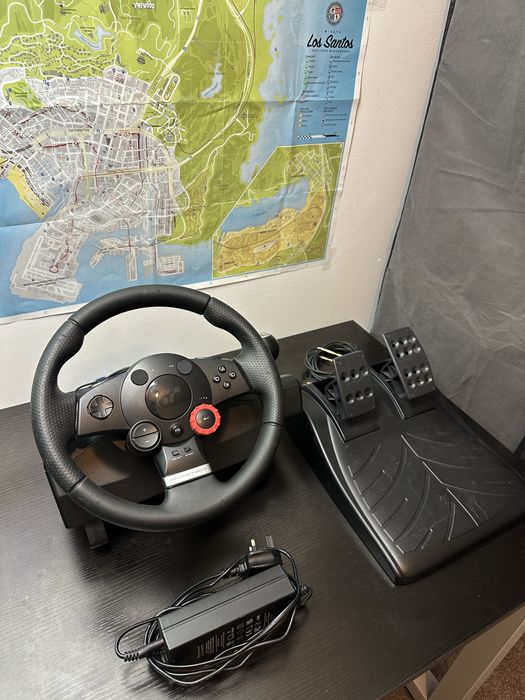 Ігровий руль Logitech Driving Force GT — чудовий стан!