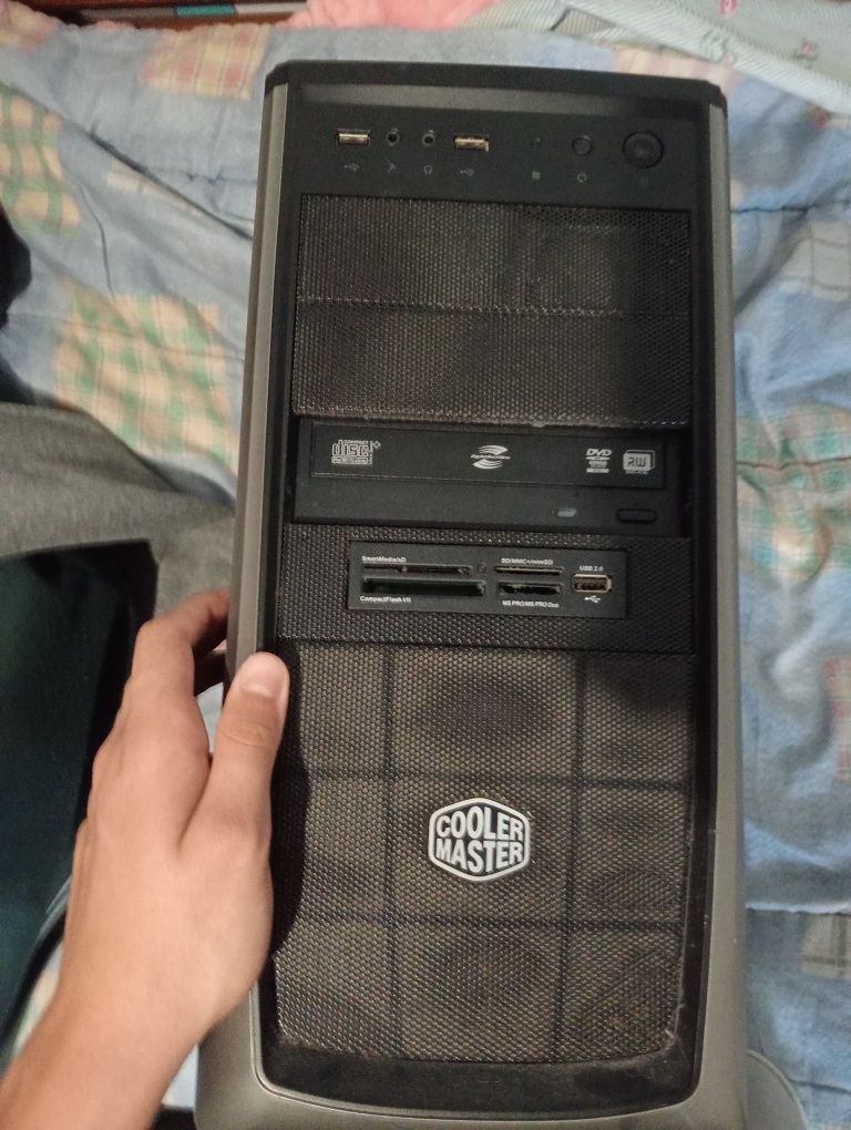 Pc de escritório quase pronto para gaming