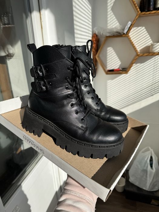 Жіноче зимове взуття Sharman