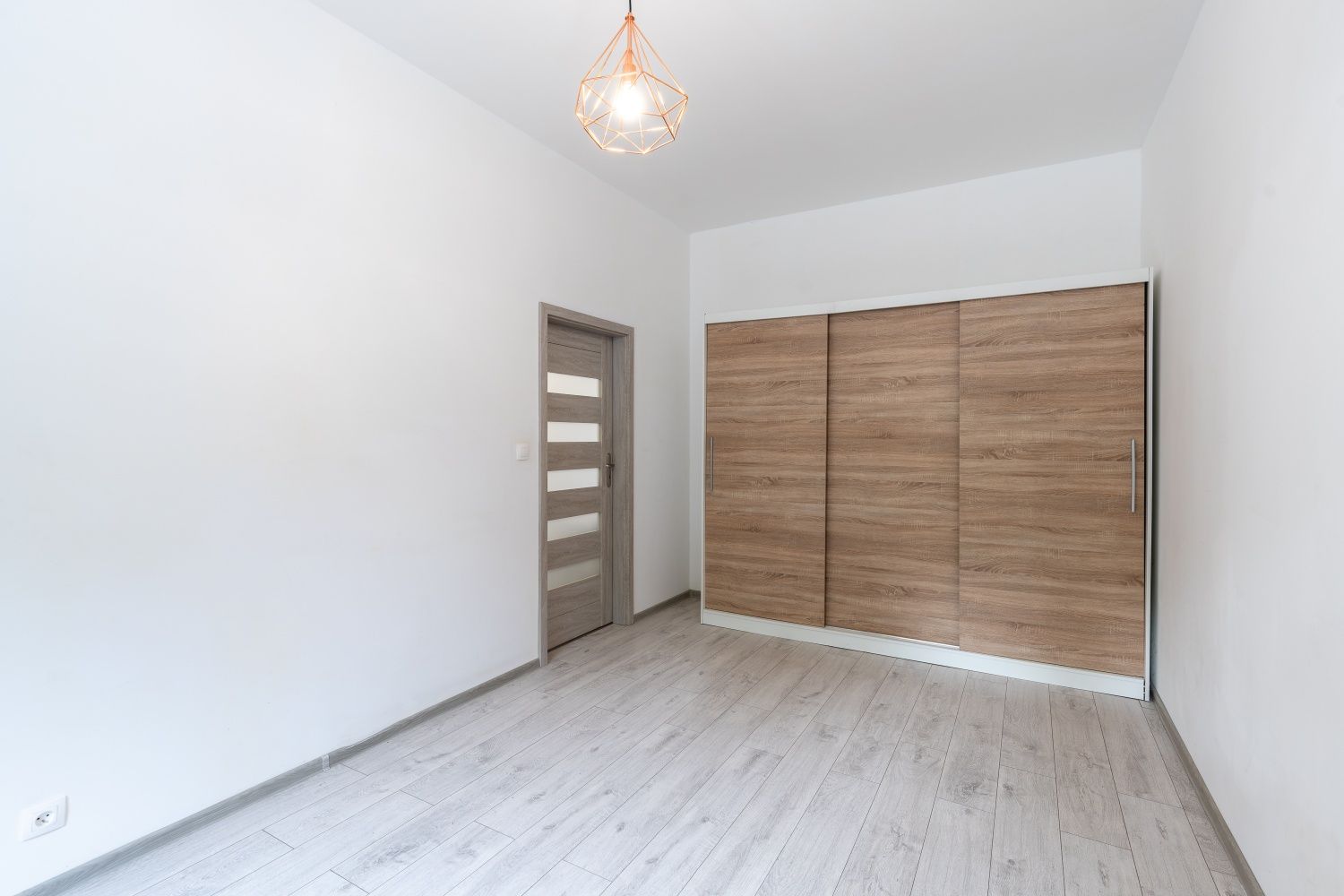 Mieszkanie 55 m² z ogródkiem i miejscem parkingowym