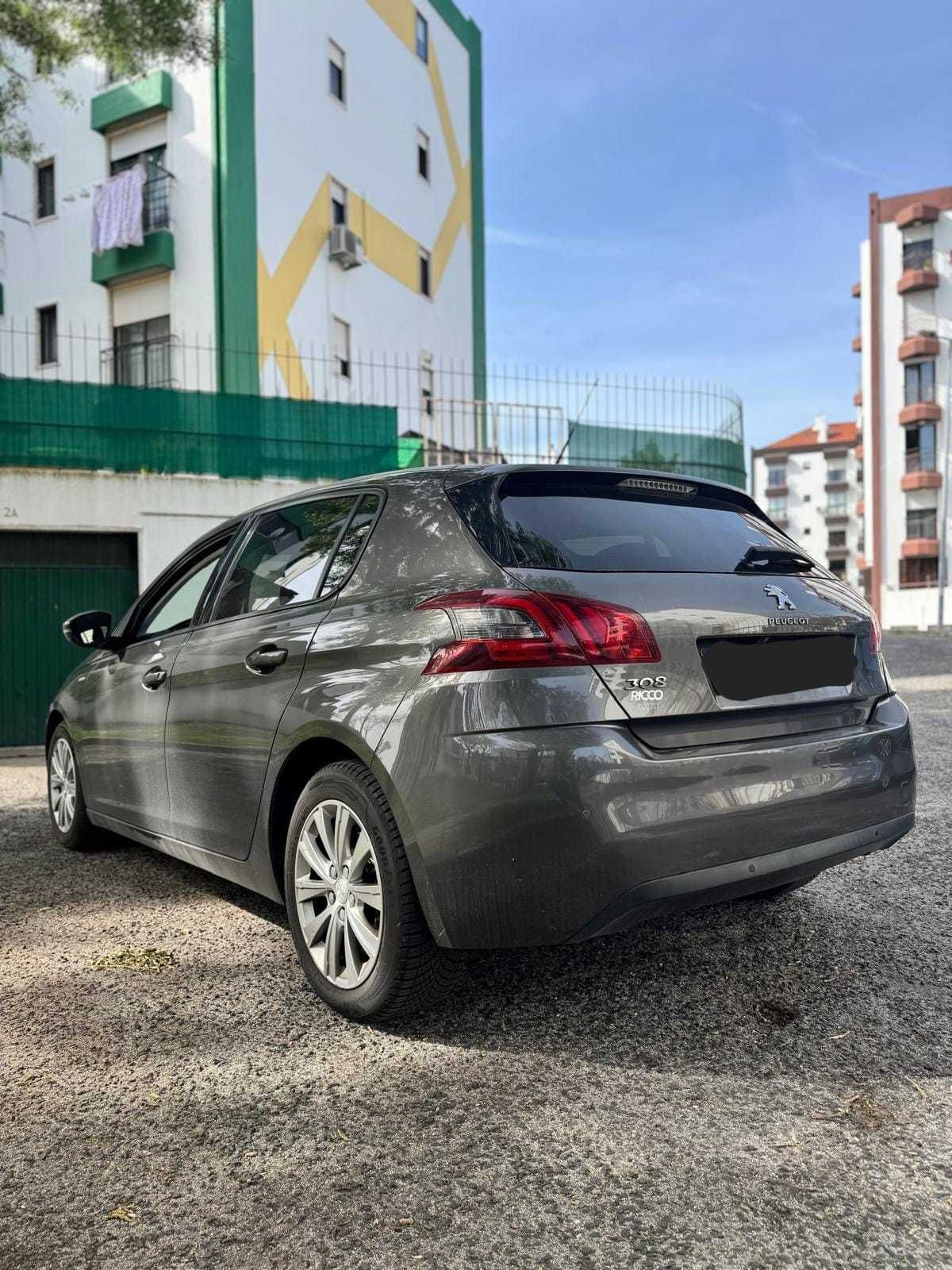 Peugeot 308 1.2 PureTech 110CV - Versão Style - Como Novo!