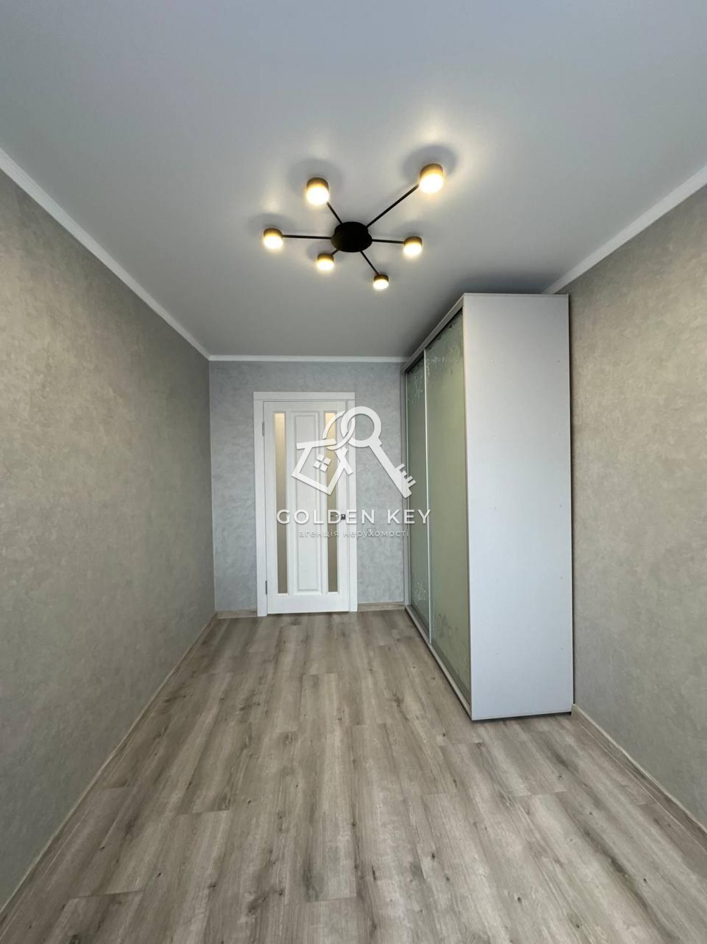 Продаж трикімнатної квартири, 129 квартал