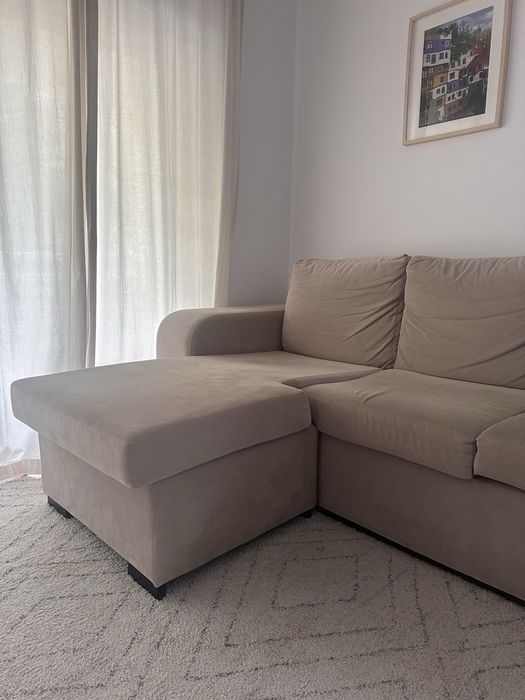 Sofá com Chaise Longue 3 lugares bege – 2,30m x 1,64m