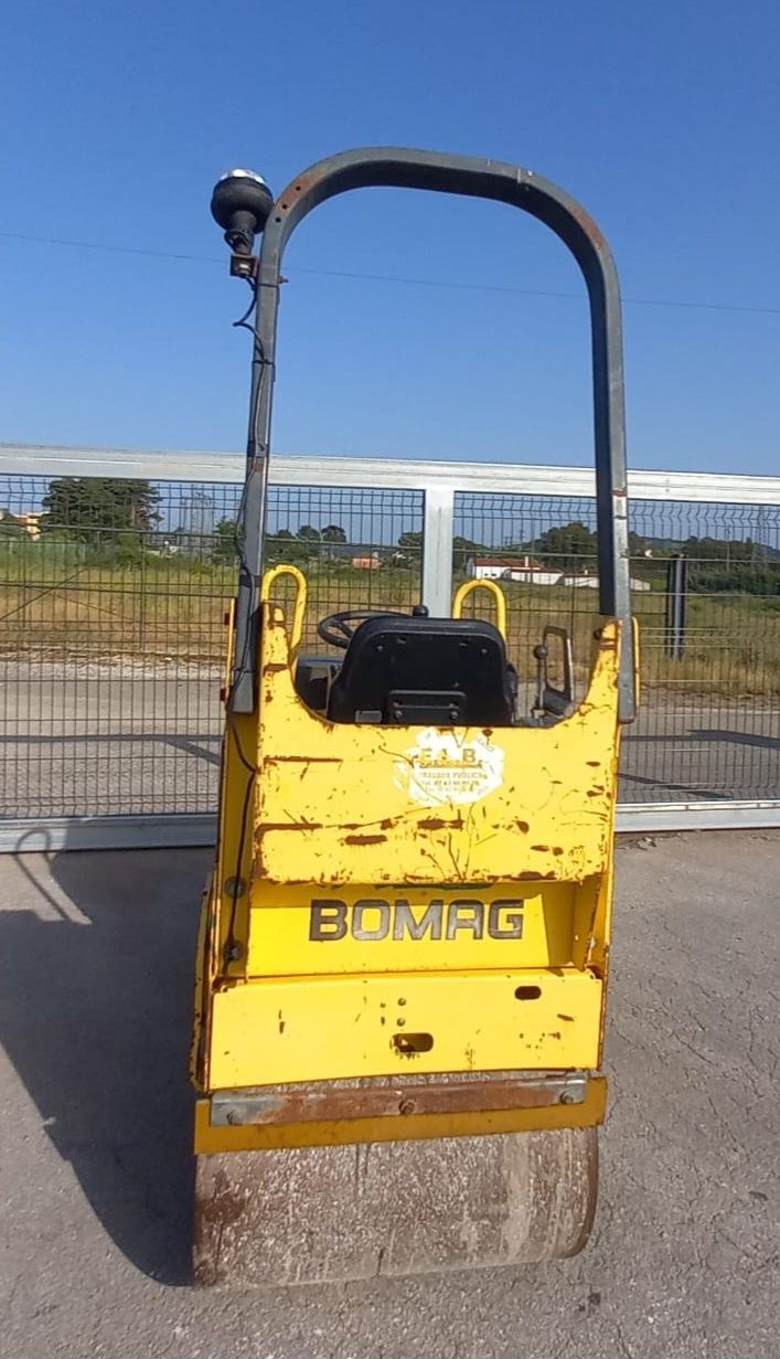 Cilindro compactador Bomag 80
