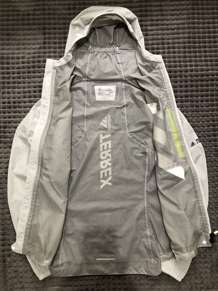 ADIDAS (XS) Terrex Agravic Rain женская куртка ветровка курточка легка