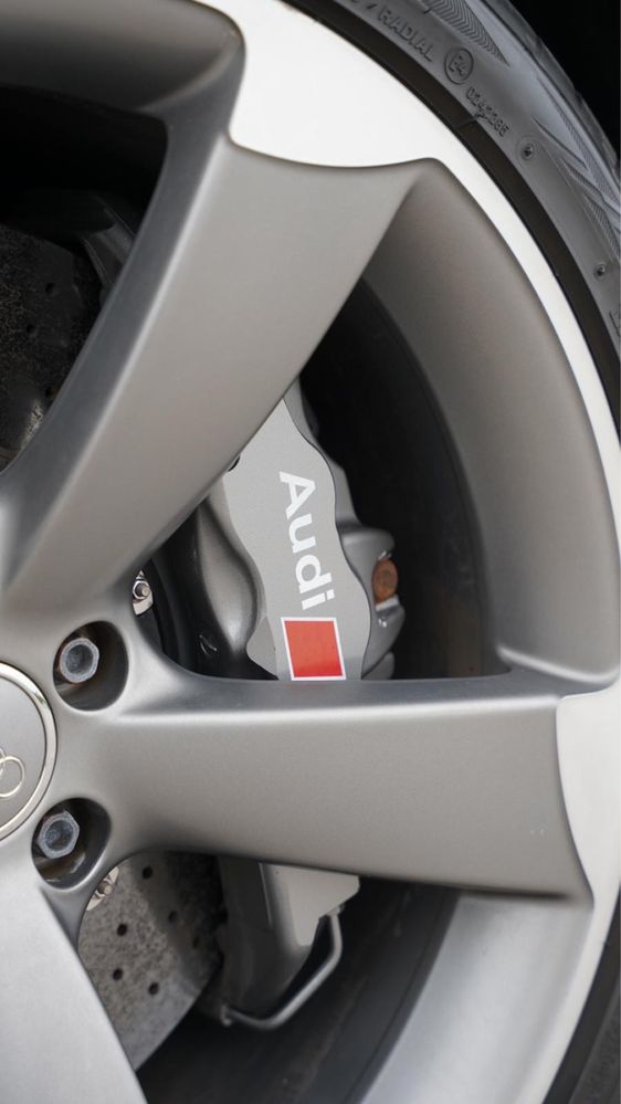 Audi RS5 4.2 v8 450 cv