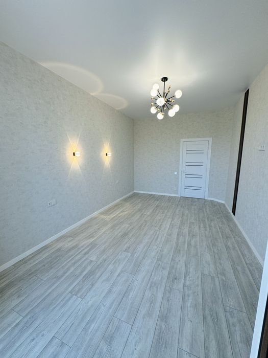 Продаж квартири в Новобудові з ремонтом 1 кім.