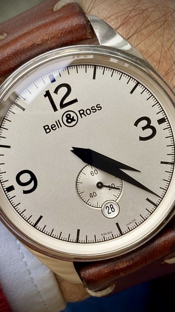 Bell & Ross BR Vintage 123 white dial • 38mm