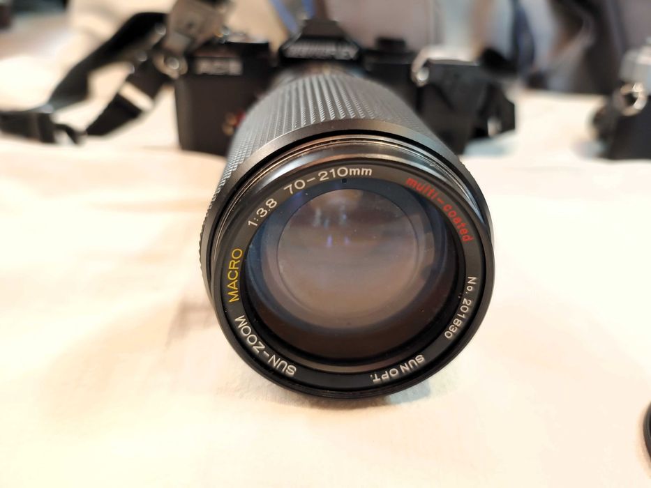 Máquinas Fotográficas Revueflex AC2 e Mamiya Sekor 500TL